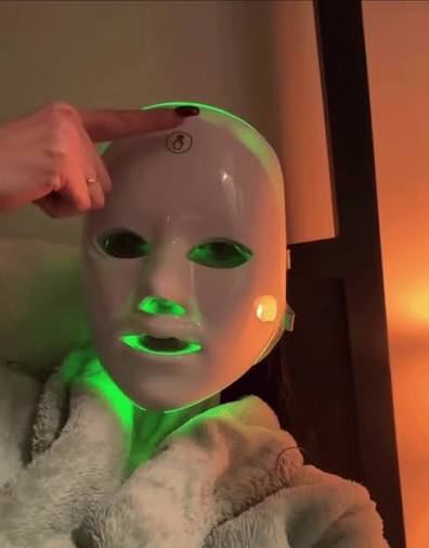 Demostración de Mascarilla Facial LED Terapia 7 Modos